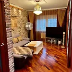 Exclusive Golden Sands