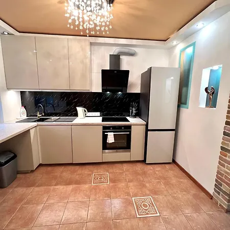 Exclusive Golden Sands Apartment *