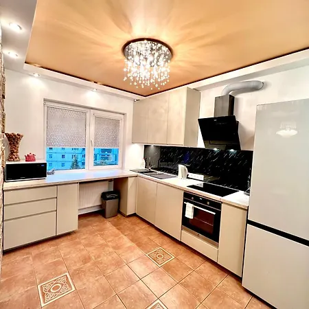 Exclusive Golden Sands *