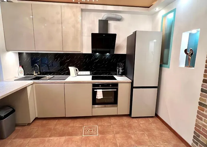 Exclusive Golden Sands Apartment *