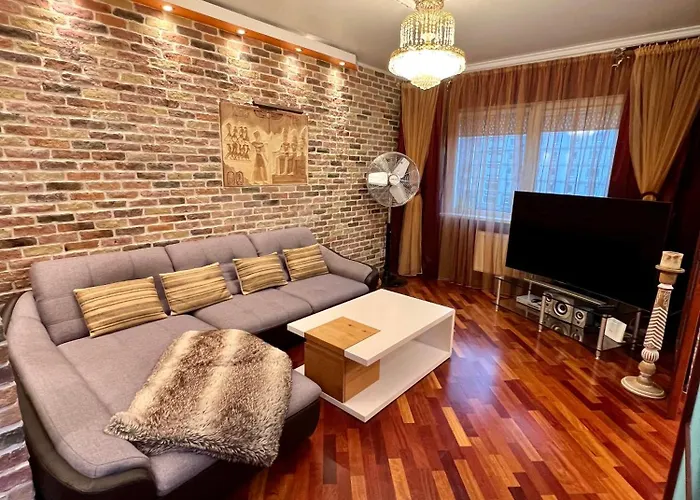 Exclusive Golden Sands