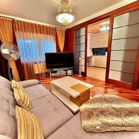 Exclusive Golden Sands