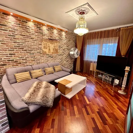 Exclusive Golden Sands